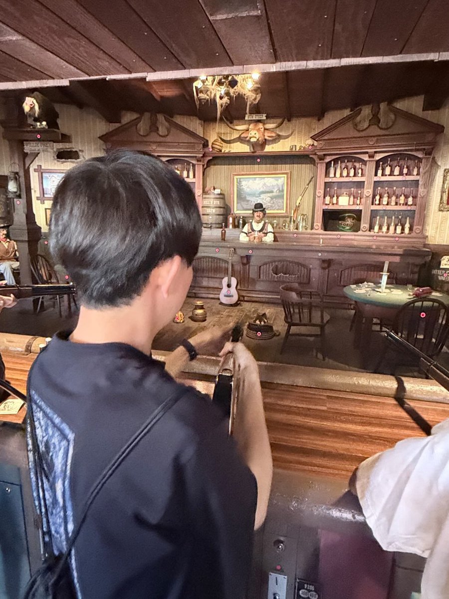Jaio_23's tweet photo. ディズニーデート一緒にしよ https://t.co/tSigvDTA9H