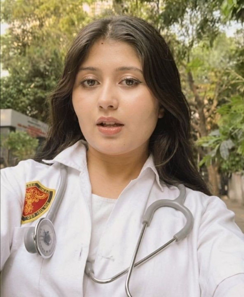 gharkekalesh's tweet photo. Update: Medical student Sejal Pawar sent on 15-day forced leave after controversial cadaver remark at comedian’s show. 

Banned from hostel &amp; campus, 5-member probe panel to report in 7 days. Handed over to family citing security concerns. https://t.co/4Rjf5GqCk3