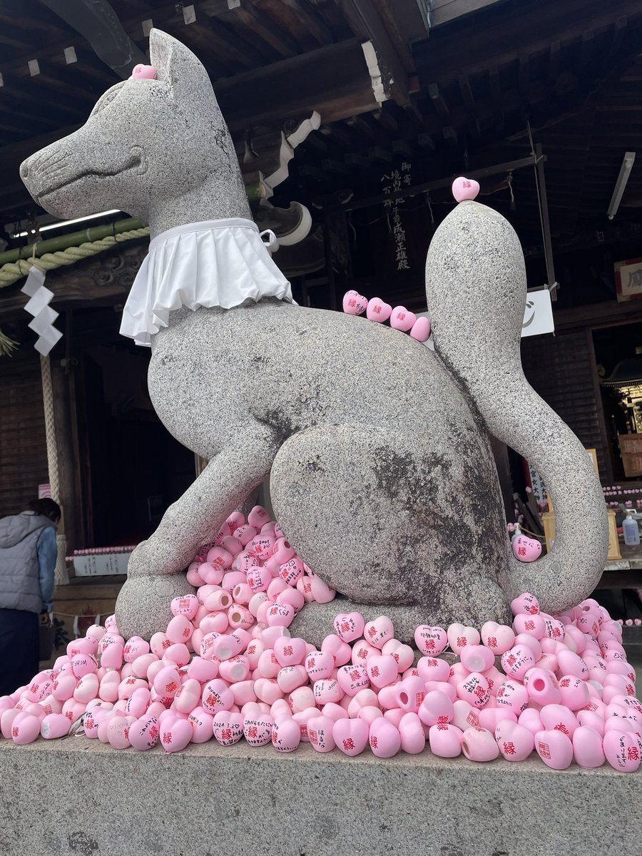 thiso29943's tweet photo. #夜日記　#愚か者の身分　#サウナは明日へ　#写真は針綱神社　

・映画「愚か者の身分」を見た　とても辛い映画だったが、ラストは少し希望が見えた
フィルマークスのレビューで星1の人の感想に笑った

「起承転結がない　ただ黒いだけ　ストーリー性なし」

…何を期待してこの映画を見た？ https://t.co/i4iNsDniVj
