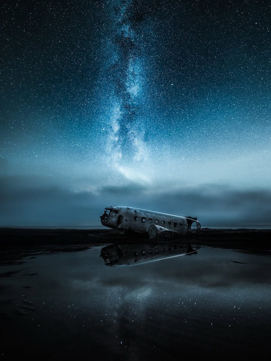 todayiniceland's tweet photo. A Sky Full Of Stars ✨
IG: ‘mikkolagerstedt’ 📸 https://t.co/IqzxXazvlY