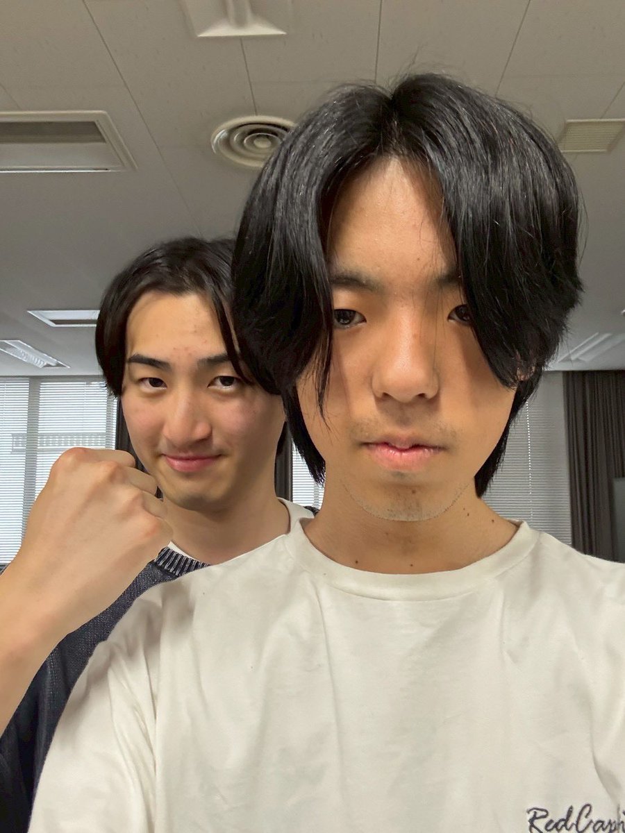 GkRs6C79tj49642's tweet photo. ①片耳クラシック
②明治学院大学落語研究会
③ウケろウケろウケろ https://t.co/38qEQ07Mmg