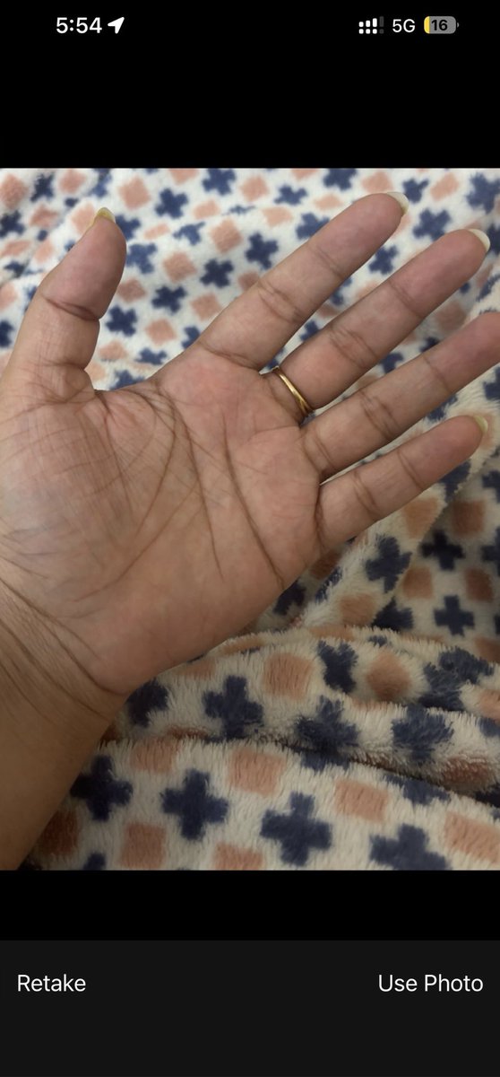 kaleshichori's tweet photo. How do i upload a photo of a missing item @dominos_india ? https://t.co/qfYvNcYVNi