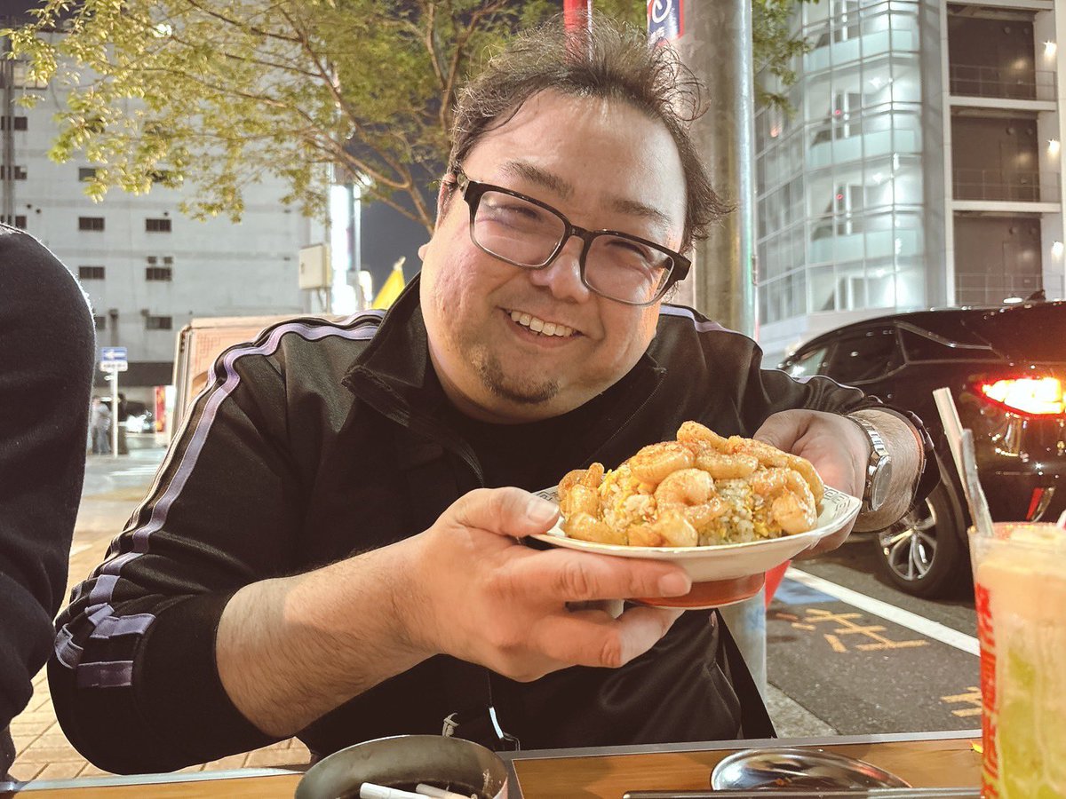 bellbirdnagoya's tweet photo. 【参加ゲストお人柄紹介のコーナー】

ゲストのお人柄を知ってみよう！

🀄️名前
まえさわ　りょう
前澤 涼

🏢所属
日本プロ麻雀連盟 中部本部

🎂誕生日
2月26日

❤️好きな役
純全帯么九（ジュンチャン）

🍚オススメしたいご飯屋さん
桃白白（伏見エリア）

エビチャーハンが絶品！
映えるカラフルなドリンクもたくさんあります✨

📍オススメしたい場所
名古屋港水族館

🔥麻雀で大切にしていること
「心は熱く、頭はいつも冷静に」

🎯目標
タイトル獲得！
そのために日々勉強中です。

📺どこで会える？
・ベルバード栄
・麻雀ルームほたて
・帝鯱戦（連盟中部プロアマリーグ）

📍活動地域
名古屋

✨どんな麻雀プロを目指している？
憧れは瀬戸熊さん。

普段は楽しくおしゃべりしながら、
勝負所ではしっかり強い麻雀プロを目指しています！

⚾️実は…
スポーツ少年でした！

野球やサッカーなど色々なスポーツを経験。
地域の相撲大会で優勝したこともあります🥇

🌱麻雀初心者さんへ一言

麻雀は自由です！

正解はひとつじゃありません。
ぜひ自分らしく、気の赴くままに楽しく打ってください！

見かけたら気軽に話しかけてもらえると嬉しいです！

@DynaRyo 
フォローよろしくお願いします