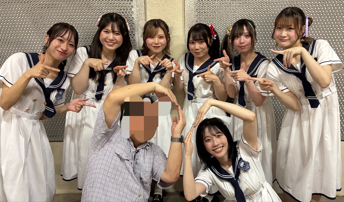 katokijp's tweet photo. 入特の集合写メのネタが思いつかず
とりあえずなんちゃら無限大にしてみた∞
Twitterヘッダーにしようと試みたが
縦が収まらず残念🤦🏻‍♂️
ボーズもコーズもなかなかムズいね(ｽﾍﾞｯﾀ)

2026.06.13
IDOL SODA Stream!! In UENO
上野野外ステージ
#Floomies Bチーム https://t.co/BsIlaNVMMR