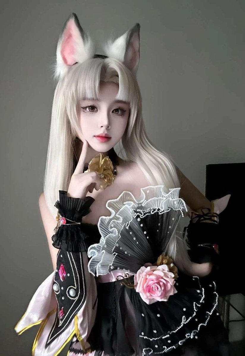 chnhohn849984's tweet photo. #线下#北京#萝莉/女大#圈外
🌷年龄：-
     身高：170
🌷体重：-
        3C：E
🌷特长：69
🐧：737704350

职业cos
可各种高难度动作，可站立做，可对镜子
鲍鱼馒头一线天型号，自带体香，可舔
真胸可随意揉捏，不吸烟。嘴巴甜甜的
健谈可爱活泼开朗，外可纯可御，双体验 https://t.co/nWlZTbCyh8