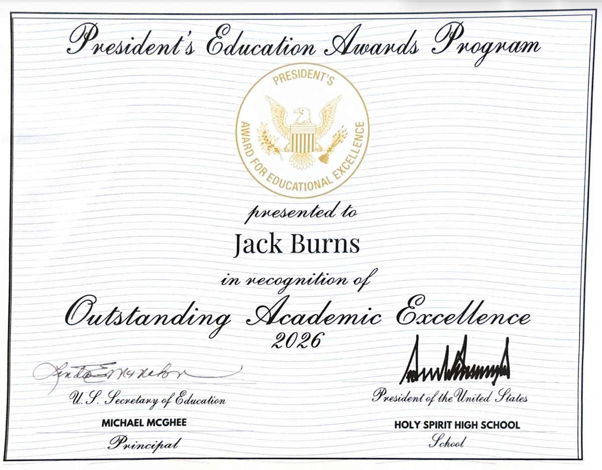 JackBurns_22's tweet photo. Great way to end  junior year. Excited about my upcoming senior year: https://t.co/HEVZha2ObU