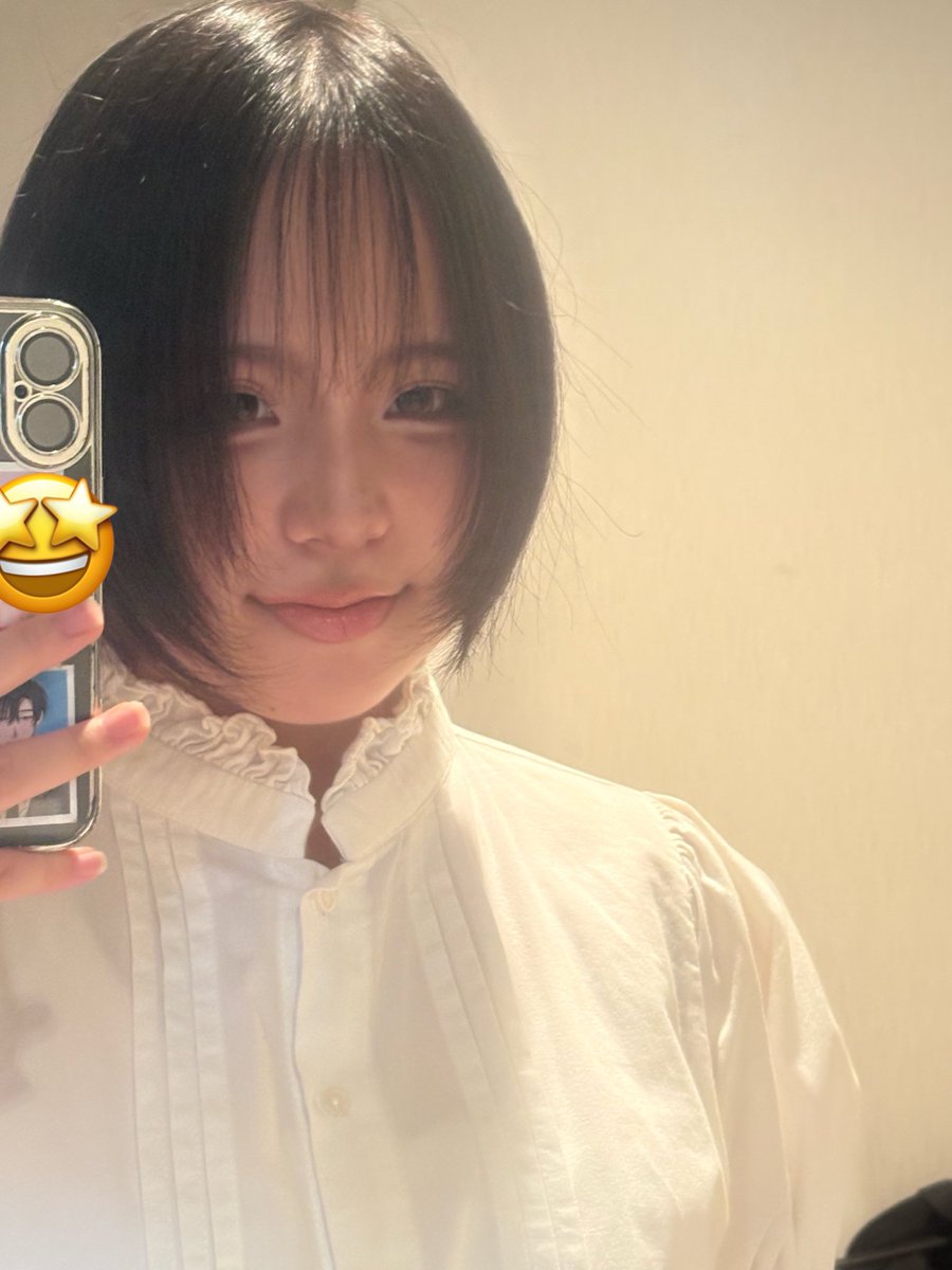 asoutosan's tweet photo. なにもここの垢動かしてないので最近の自撮りなど‼️🤩(最後は無加工2枚🎶) https://t.co/uQaQzgSeyO