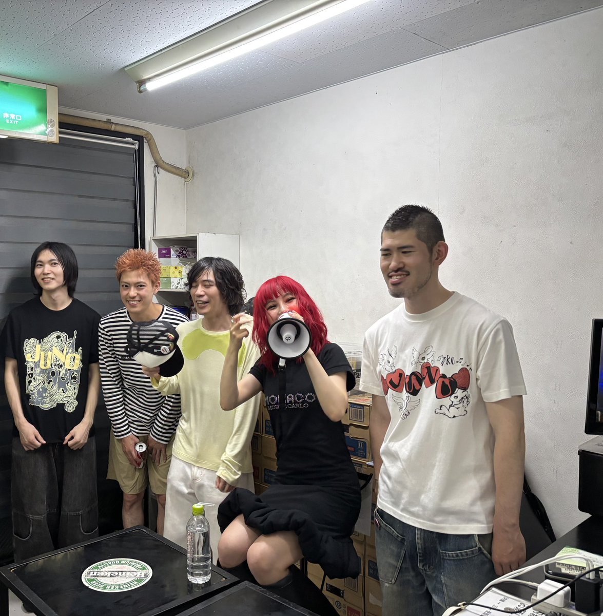 toshiooooo_'s tweet photo. a子JUNO福岡！最高なライブをありがとう〜！

写真が尊い、、

 #a子 https://t.co/GDGNtOzpQj