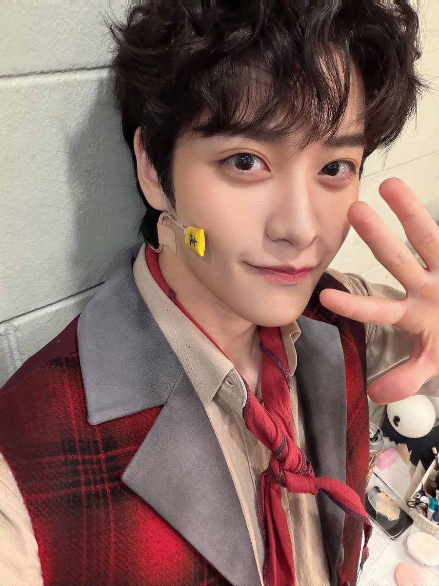 bottomofmaS2's tweet photo. 범노아를 보는 나: 그냥 대충 세경씨 짤
시간이 멈췄으면 좋겠어요..... https://t.co/XBu8C9boHR
