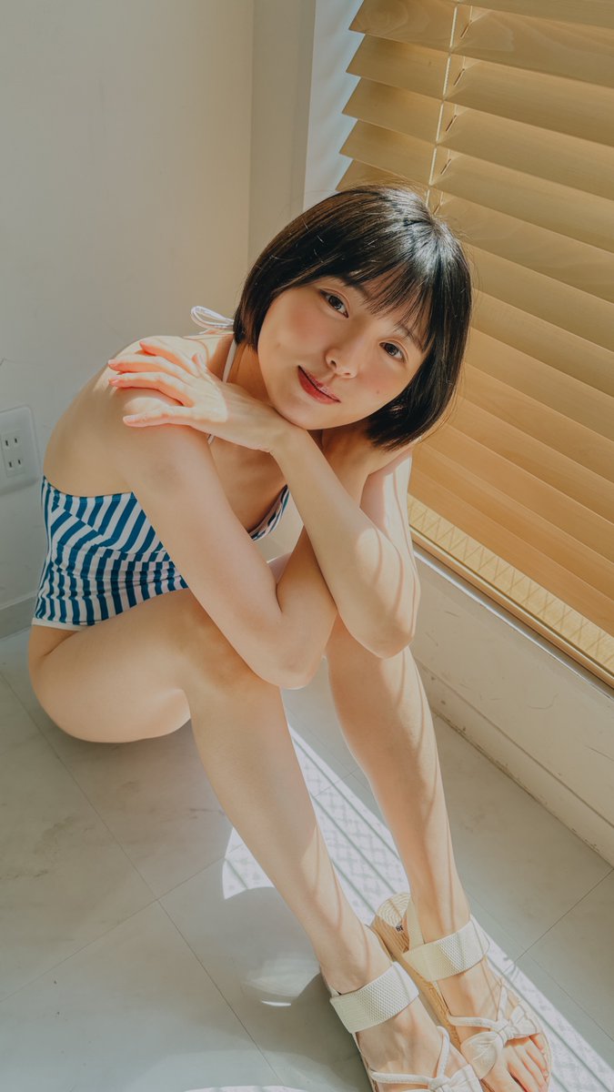 Hyoro1000's tweet photo. お手伝いちゃん撮影の！
今日のオフショットあげる🐰💙 https://t.co/iT8jLMsPMC