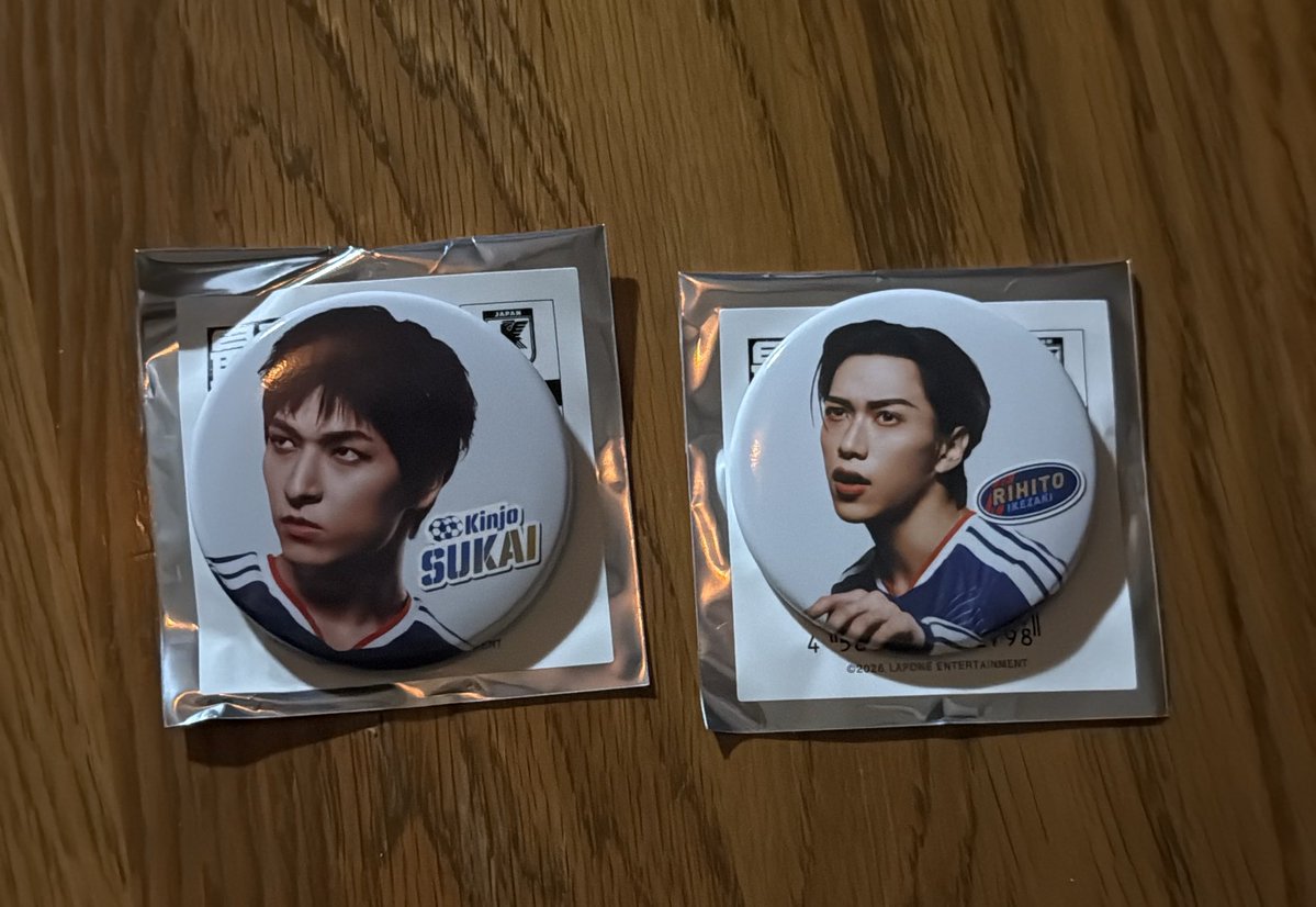 ym_tkrk's tweet photo. JI BLUE JO1 INI 缶バッジ 交換

【譲】金城 池﨑

【求】後藤

郵送orナゴド2日目手渡し
お気軽にお声掛けください😌

 #JIBLUE交換  #INI交換  #JO1交換 https://t.co/CMWQJ6tfAi