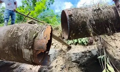juanmartinbc's tweet photo. Desde el 8 de junio, Buenaventura está sin agua.

Petro prometió el acueducto y alcantarillado y no cumplió. 

Por esa razón interpuse una acción popular hace más de 6 meses contra el Alcantarillado de Buenaventura S.A. E.S.P. (SAAAB) y las entidades responsables, para exigir soluciones definitivas frente a la grave situación del acueducto y alcantarillado de la ciudad.

Buenaventura no necesita más anuncios. Es hora de cumplirle.