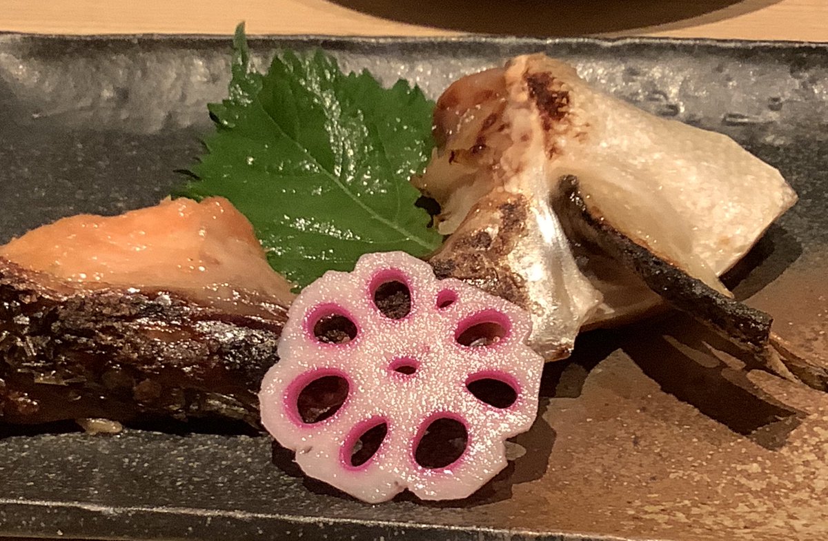 backtan's tweet photo. 寿司ログボ2日目とお久しぶりのタピ。 https://t.co/jYzawLC8eD