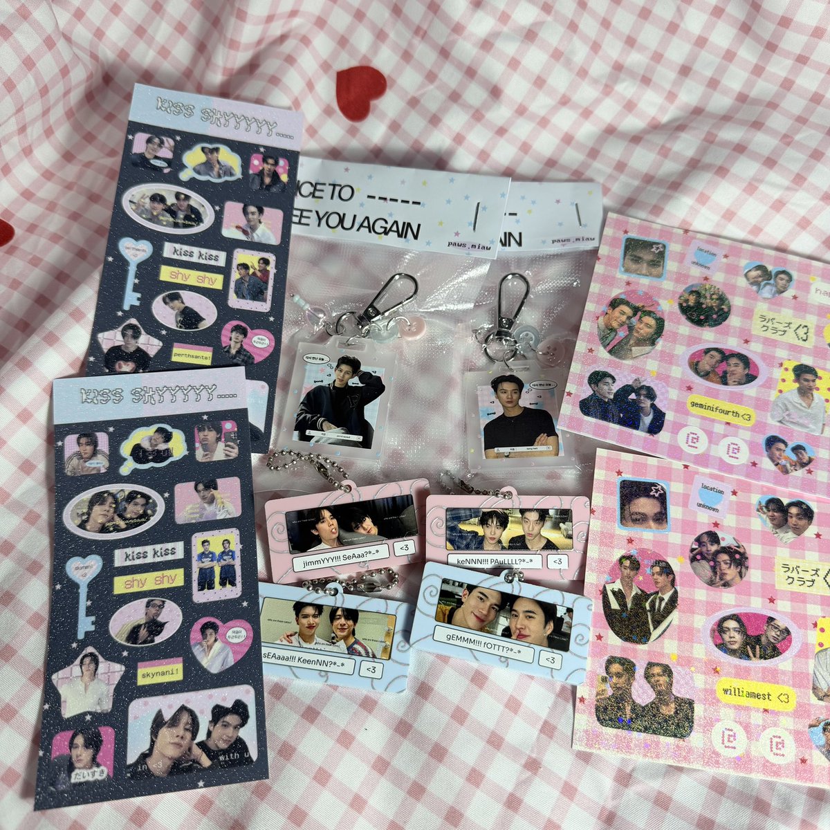 ashothoon's tweet photo. #tha to #ths interest check! hi!! adakah yang mau ditag untuk preorder sticker &amp; keychain di bawah ini??? untuk member &amp; cp ada buanyakkkkk🫰🏻🫰🏻 boleh drop @ usn di reply yaaa!! 

thank you <3 https://t.co/hOteOMo1EK