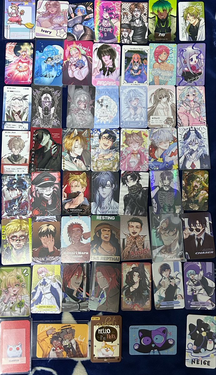 spx_wmunz's tweet photo. ฟรินๆๆ ขอบคุณทุกคนมากเลยค่า จะดูแลอย่างดีเลยค่ะ🥰
#CM1 
#ComicMania1 
#OCtradingcardTH

(ตอนแรกว่าจะถ่ายเรียงตามธีมไม่ก็สี สักพักเริ่มรู้สึกว่าเหมือนจะไม่ค่อยเรียงและ…..) https://t.co/4TuwD7TG59