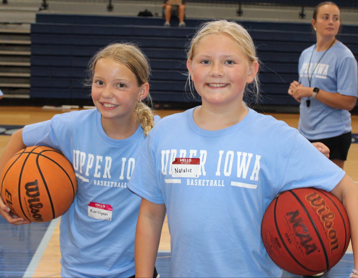 UIU_WBB's tweet photo. ๐ Camp Week = Best Week!
Nothing better than being on the court, learning new skills, and having fun at UIU Women's Basketball Youth Camp. ๐ฆ
#UIUWBB #FeathersUp https://t.co/Cq762FR07E