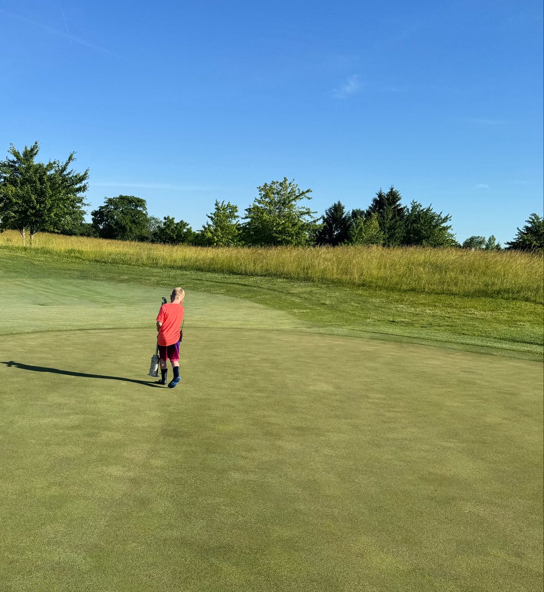 purdueturfy's tweet photo. Brought in some extra help to prep for Ladies Member Guest. Good times had by all. #golfcourselife #ouroffice #kidsofturf https://t.co/EzbfTRJs3f