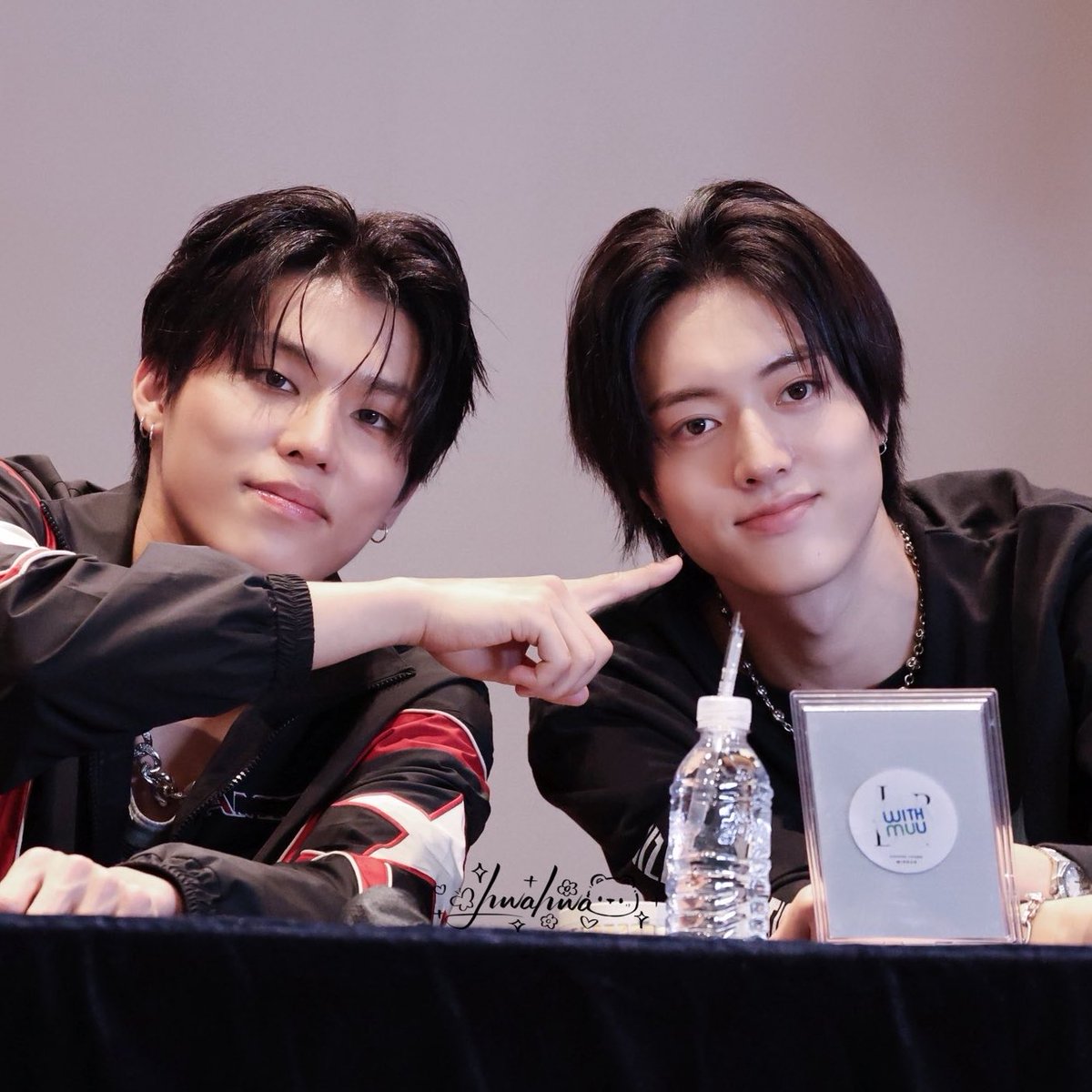 qtyjh's tweet photo. rujeong🫪❤️‍🩹 https://t.co/2KPF4JXWui