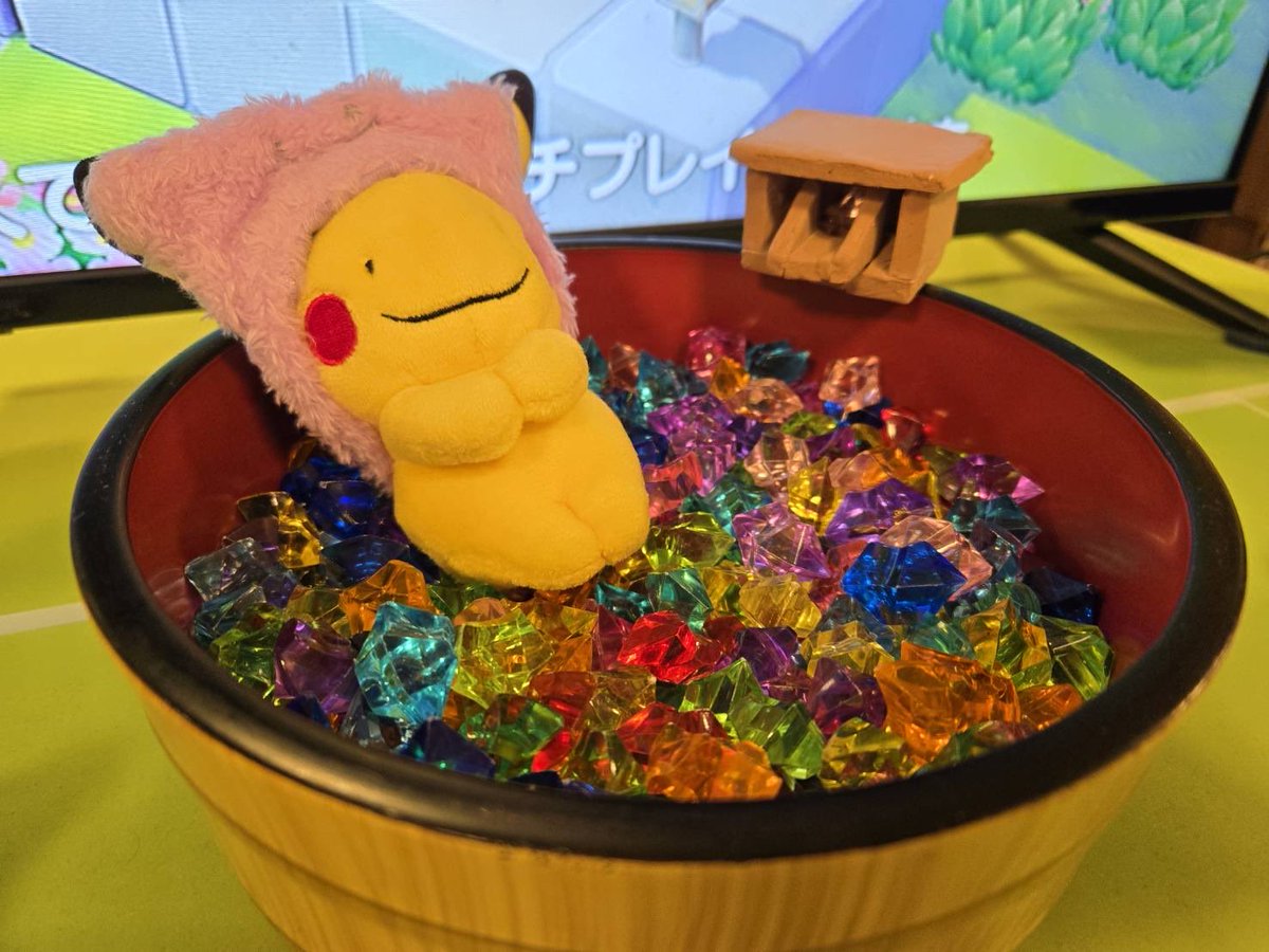 a_2116's tweet photo. メタモンと入浴♨️
ぽこあぽけまみれだ〜✨
#湯ったりらいふ https://t.co/SFaHUum4VD