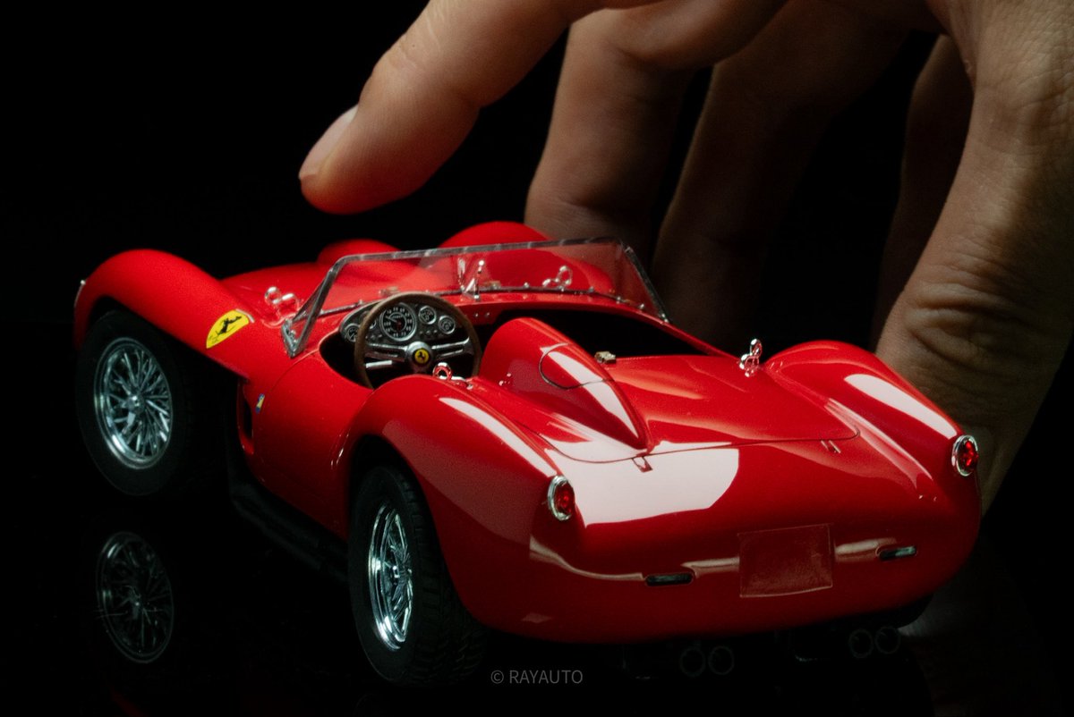 Rayauto_hobby's tweet photo. Ferrari 250testa rossa 1/24 Hasegawa https://t.co/J4nD4YbSCW