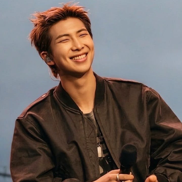 BTS Charts News tweet media