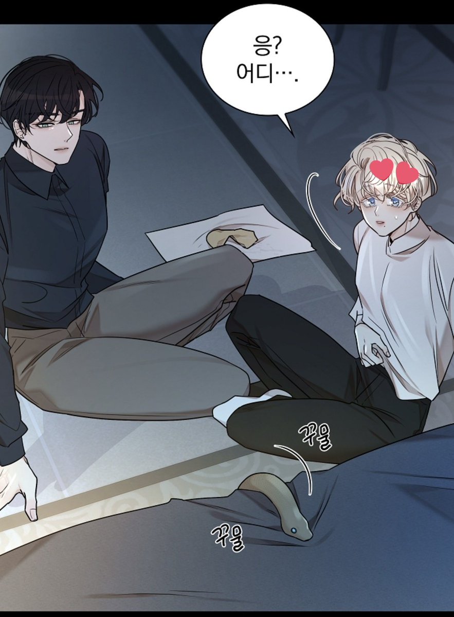 rai_kuze's tweet photo. Title : 뱀굴 / The Serpent's den 
Epilogue eps 1 

I just finished reading the epilogue story. I completely forgot there was an epilogue! 😭😅

Anyway, this is how baby Cyrus hatched from his egg! After drinking his milk, he immediately snuggled up next to his sibling and fell asleep. 😆❤️
How smart he is! 

#뱀굴
#BL