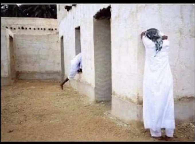 BadraShamal's tweet photo. أكيد لها اسم مختلف من منطقة لمنطقة 😅، بس ودي أعرف أنتم وش تسمون هاللعبة بلهجتكم؟ https://t.co/sNqbsb9JZ5