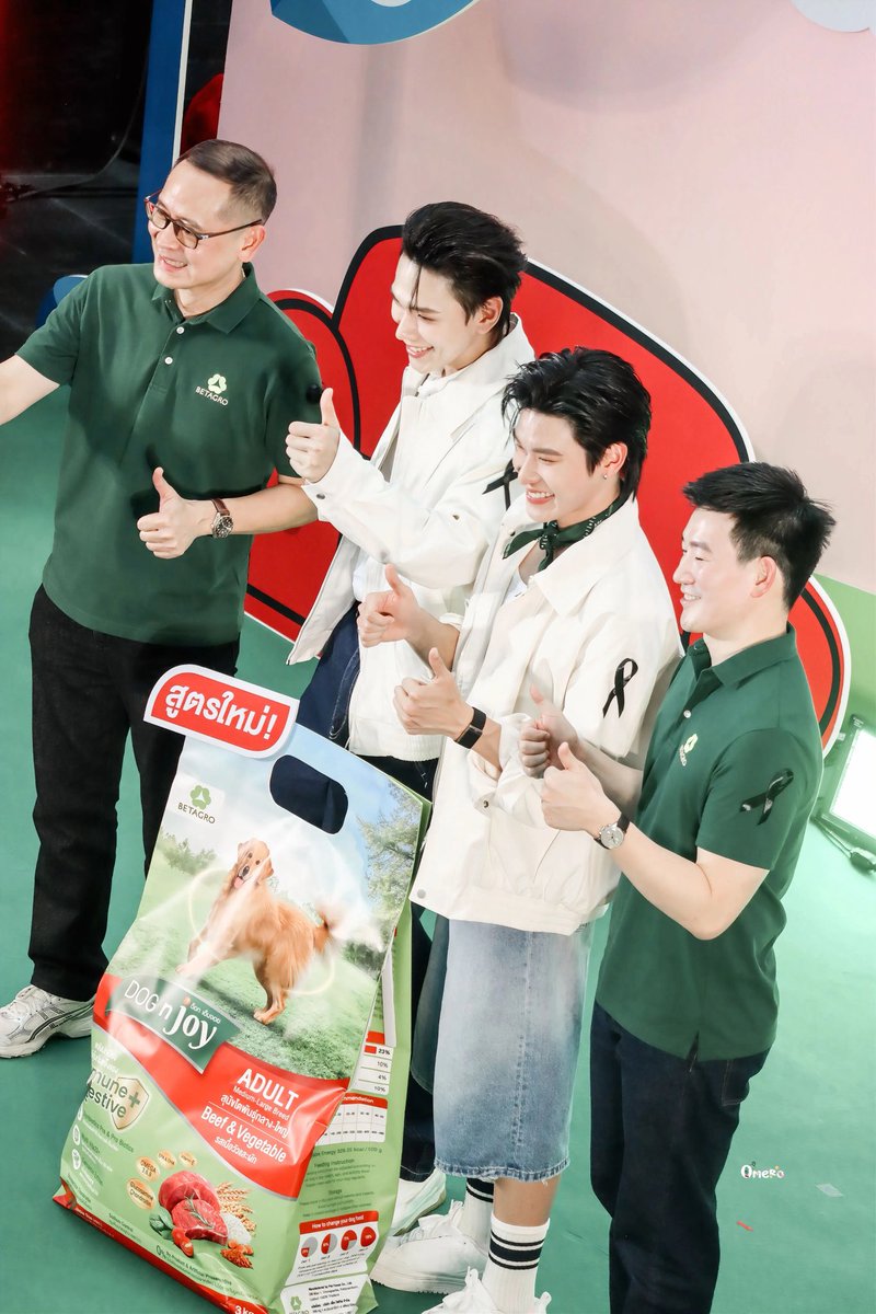 ome_ro_'s tweet photo. ขอบคุณท่านผู้บอที่เอ็นดูน้องๆและเลือกน้องทั้ง 2 คนมาเป็นจ่าฝูงนะคับ งานจัดดีมากกกกกทุกรอบเลย นุประทับใจ🥹 ฝากเอ็นดูน้องๆไปนานๆเลยนะค้าบ🙏🏻

@catnjoy_th 
OUROAD CATDOGnJOY FUNFEST
#CATDOGnjoyxDaouOffroad https://t.co/QMnMQWvgA9