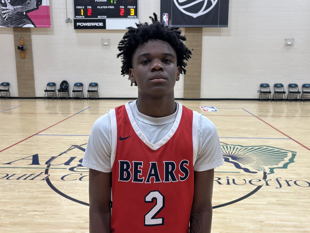AndrewBaxleySC's tweet photo. Solid scoring display on multiple levels from Jerzidan Miller-Brown. The BHP 2027 has good quickness and athleticism to get to the rim, plus he’s comfortable hitting tough jumpers off the dribble in the mid-range and from deep range. 20 points for him in Saturday’s first game. https://t.co/fDchAUDyrx