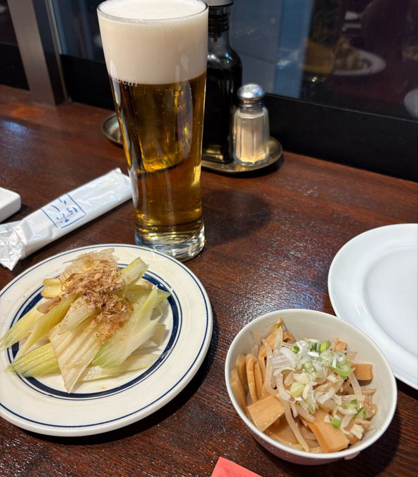 backnumber_fc's tweet photo. とうとう1人飲みチャレンジをクリアした！！
今日は真っ直ぐ帰れない気分すぎる。色んな気持ちが詰まったMC凄く良かった

てゆうかホントに。
うっせーバカ！！って、最高だったよ依与吏さん🥺
大好きback number！！！

#backnumber
#backnumberスタジアムツアー https://t.co/CdzXEzvZxw