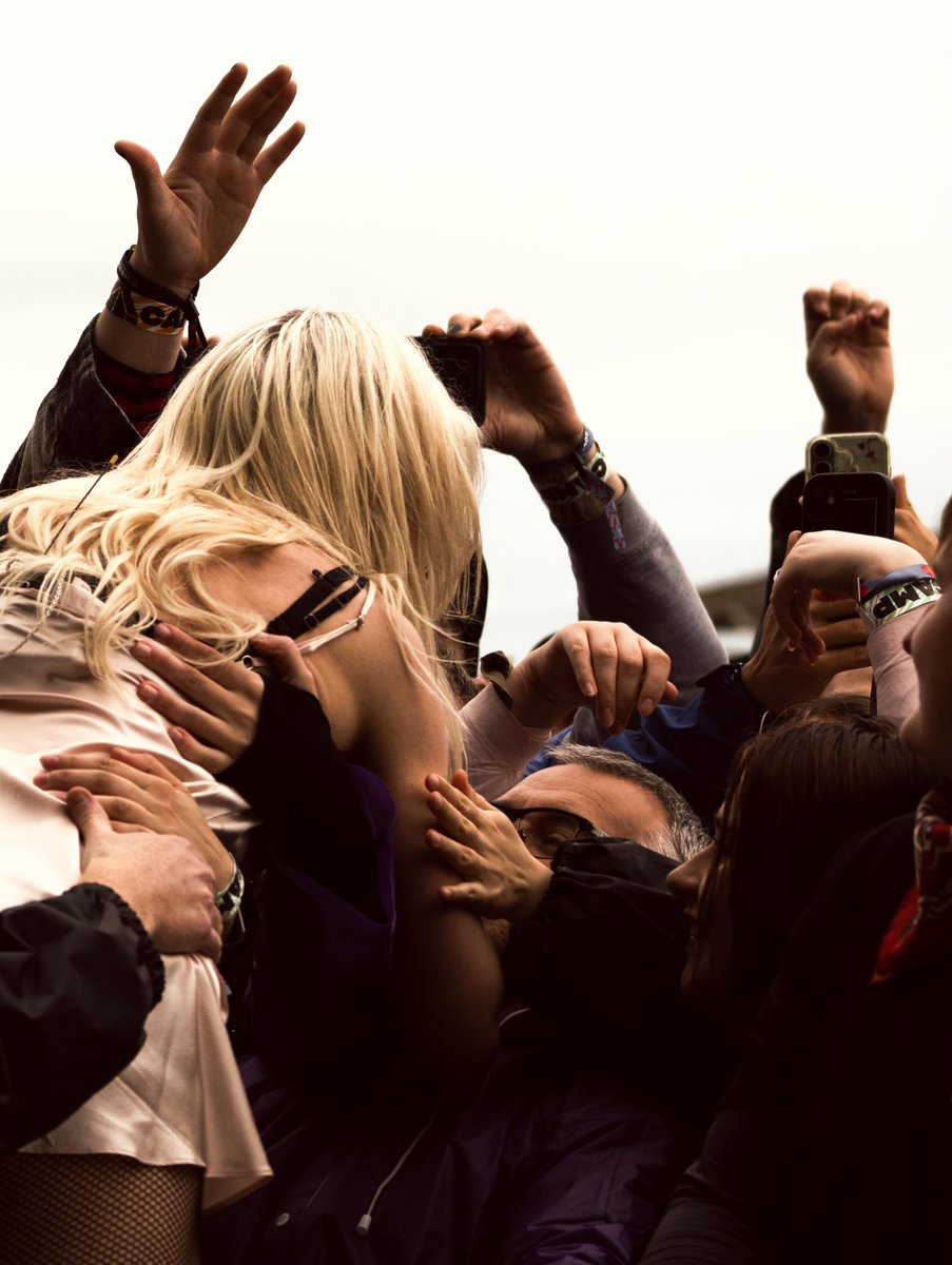 TPROfficial's tweet photo. Thank you @rockforpeople🖤🔥

📸 Steph Gomez https://t.co/kdGj4NWnwf