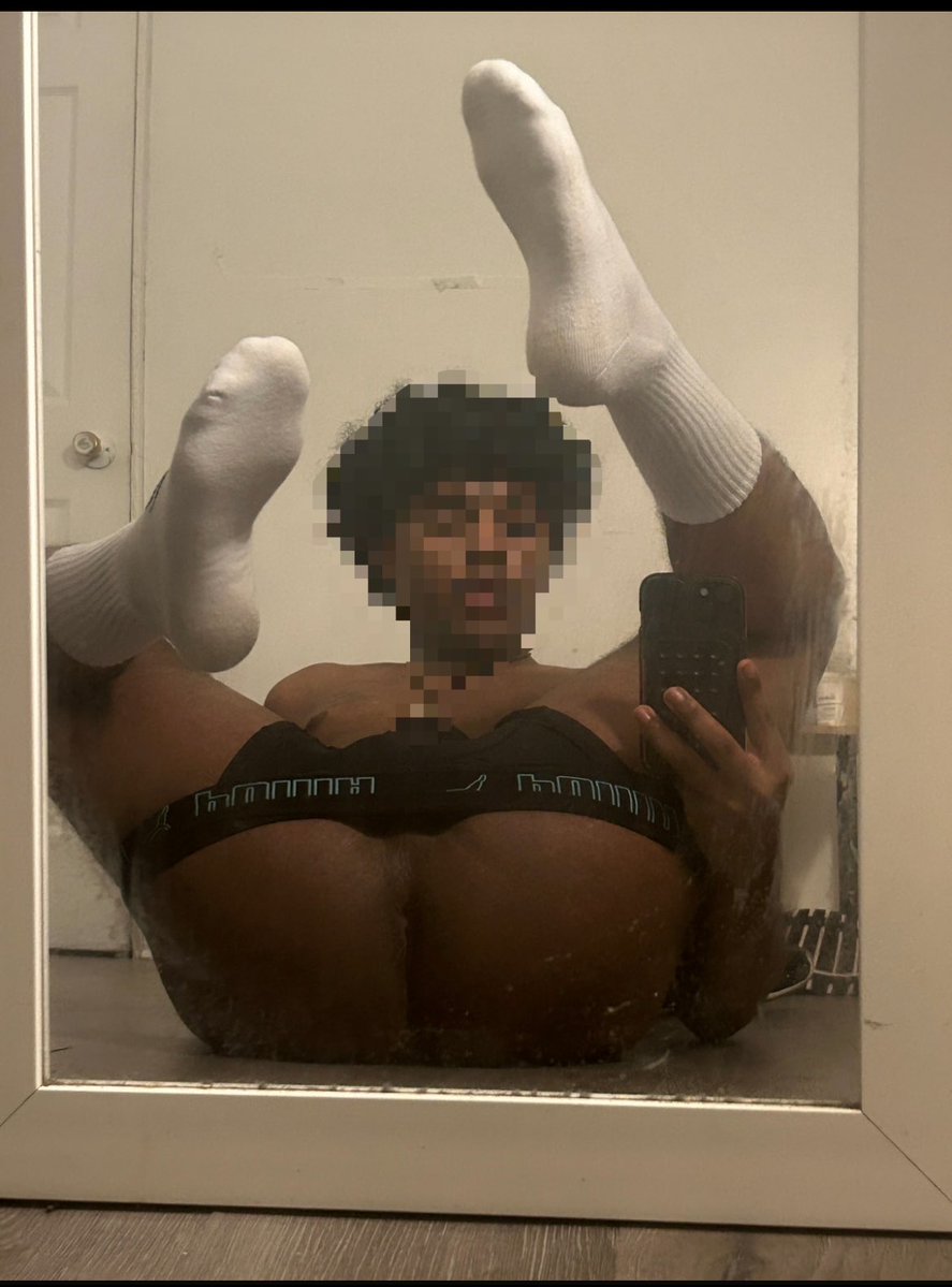 naugthyhole's tweet photo. https://t.co/5qoSX8qih6