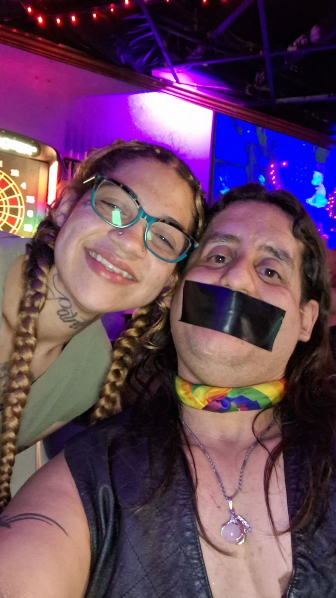 darinhandgagboy's tweet photo. Gagged By Marcus &amp; His Girlfriend 1 @ThePhoenixLV #gags #mmpphh #gagged #thephoenix #gaggedguys #gagging #gag #james #handovermouth #handgag #handgagged #HOM #handgagging #handonmouth #handmouth #thephoenixlv #lasvegasnevada https://t.co/sUYvWccMCn