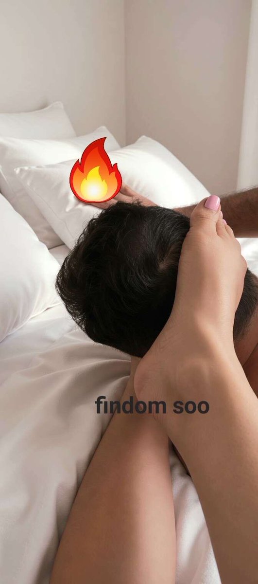 findomsoo's tweet photo. You all under my Holley feet 
#findom_mistress_femdom_domination_slave_goddess_BDSM_wax_feet_fetish_spitting
#سليف_خاضع_ساديه_مستريس_فيمدوم_معصيتي_راحتي_كلب_ذليل https://t.co/scZUfQiVpR