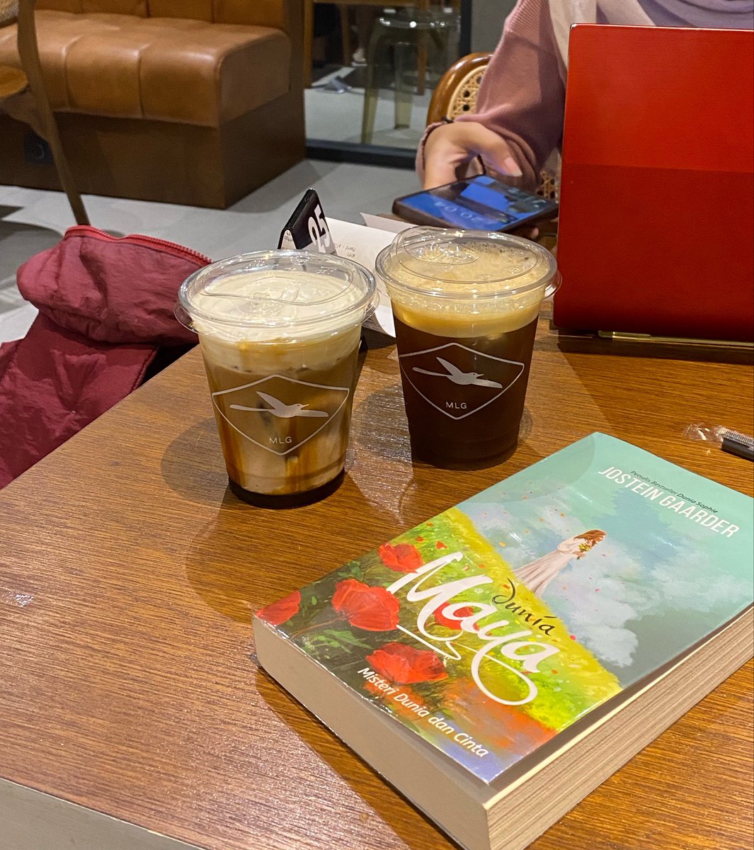 saonnaa's tweet photo. btw ini tadii, ke ulansa. kopi nyaman rasa nya enakk😋 https://t.co/Bnxvtky3Cu