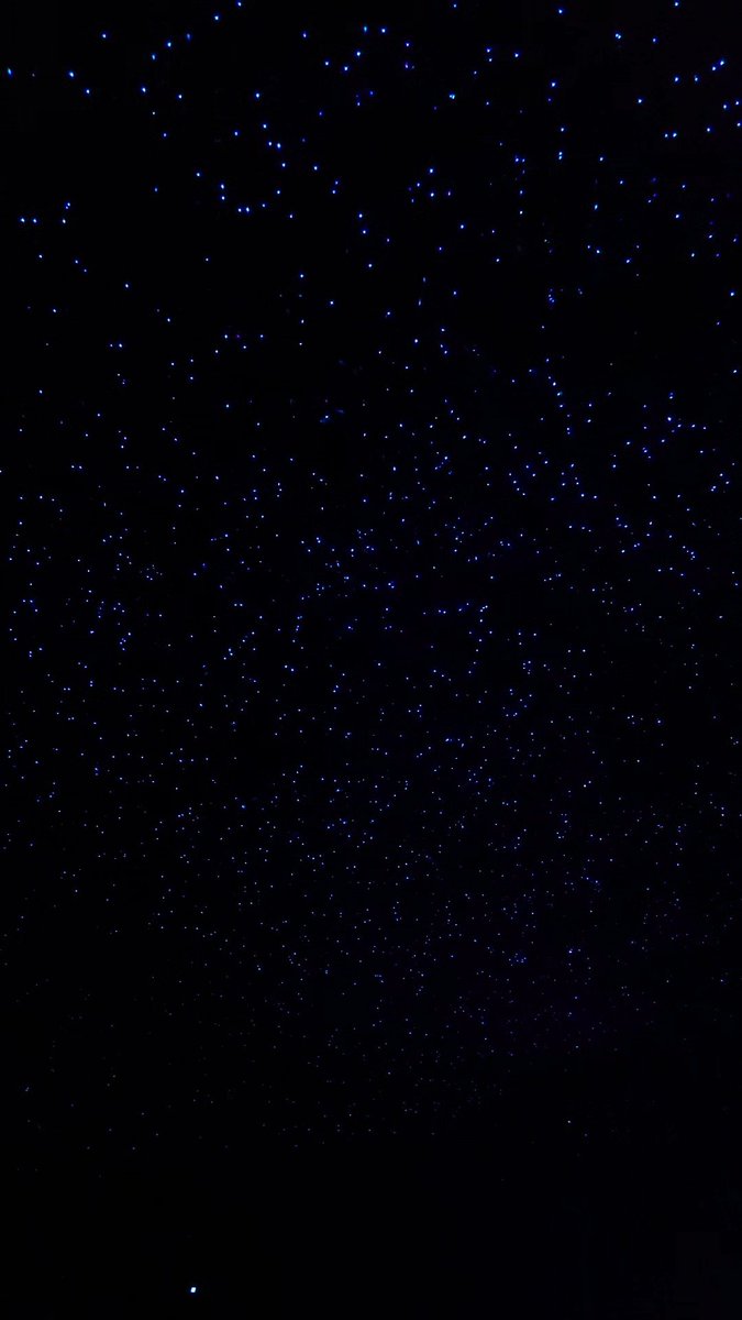Jxlovey86's tweet photo. 준수의 우주가 참 예쁘고 행복해🌌 https://t.co/dhCO2SttMF