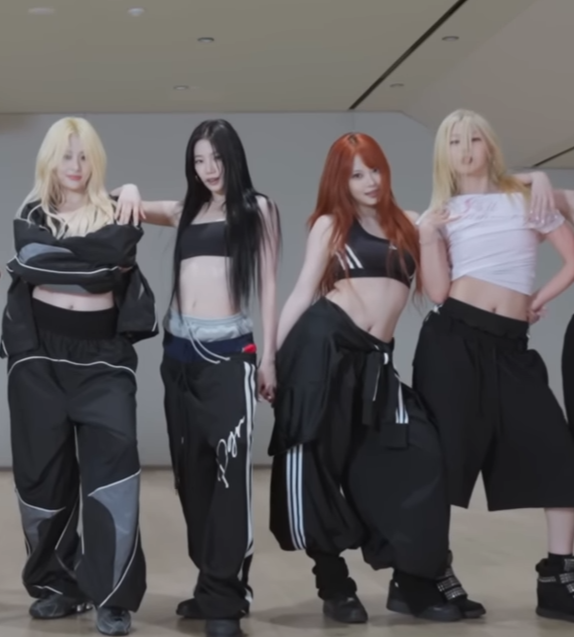 ynjnfims's tweet photo. kazuha and eunchae's greed............... https://t.co/CLCJ4PvOTG
