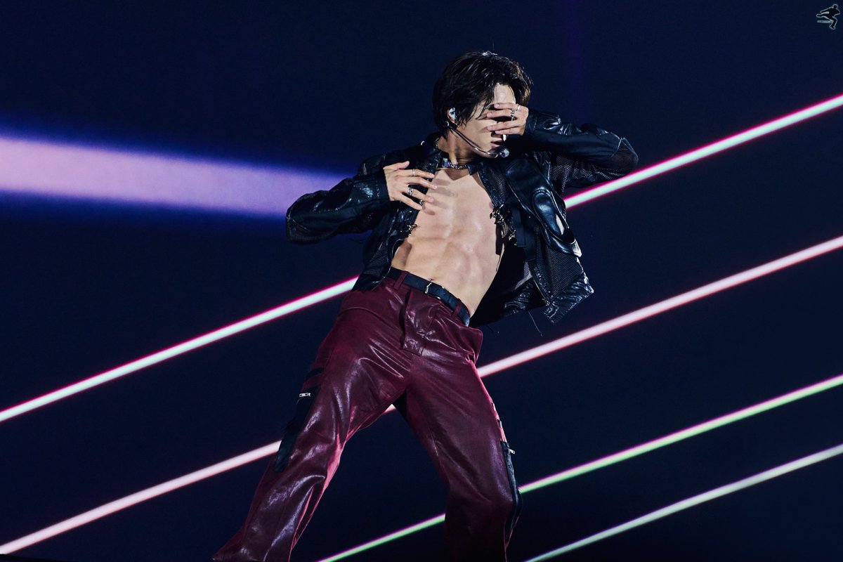 shamino_1209's tweet photo. 260531 The Trilogy | - 2026 SHINee WORLD VIII : [THE INVERT]
민호
#샤이니 #SHINee #인버트서콘 #SW8 #민호 #MINHO #SW8 https://t.co/SABhSpXCMM