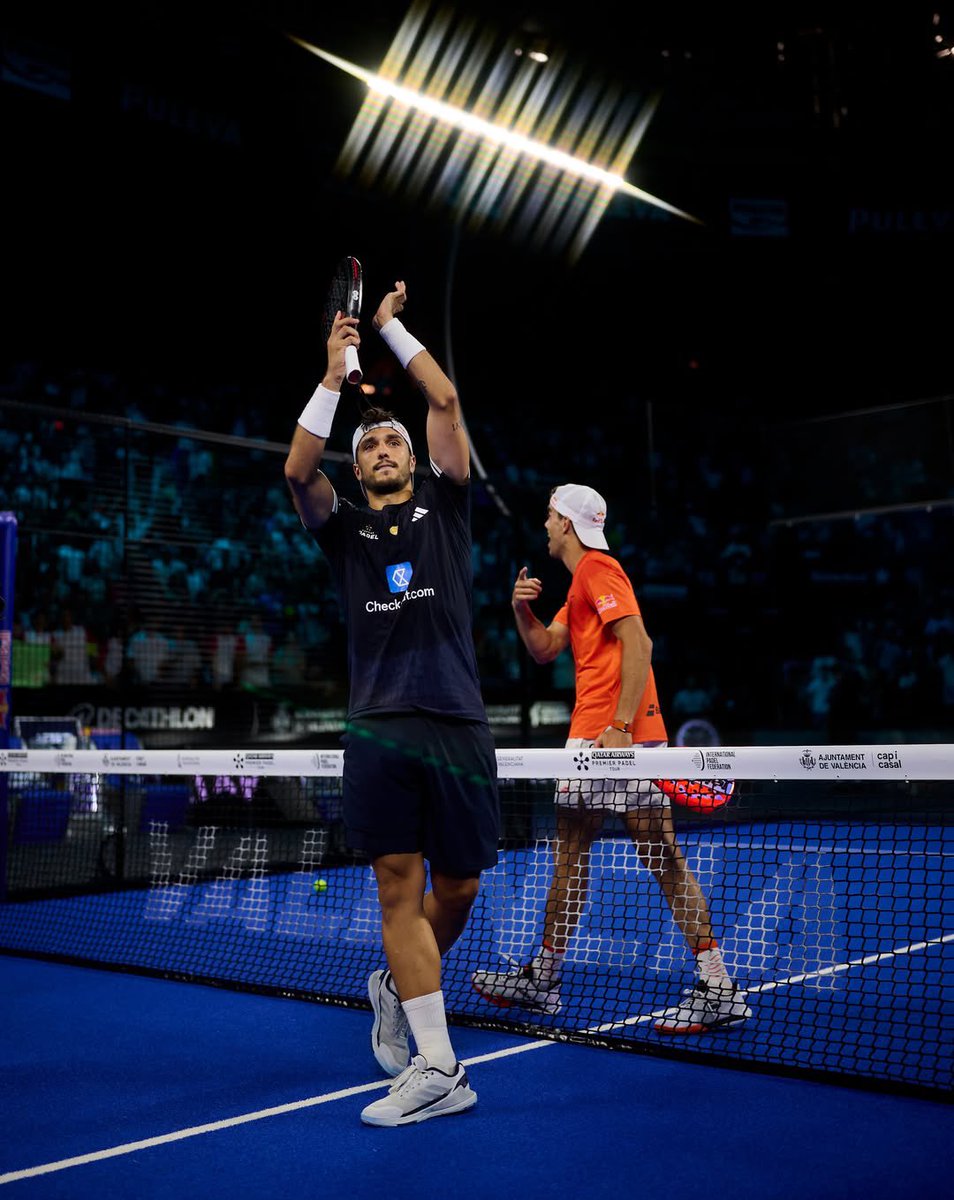 PadelWorldAR's tweet photo. 🚨 | غالان خلال مباراة نصف النهائي اليوم 👽

اكثر لاعب كسب نقاط - 29 نقطة ✅

اقل لاعب ارتكب اخطاء - 9 اخطاء ✅

جميع سماشاته كانت ناجحة 14/14 ✅

الافضل في المباراة و بفارق كبير عن البقية 🔝 https://t.co/M8E5Cuw7m3