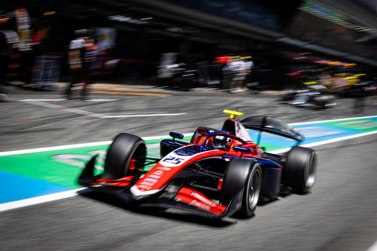 john27bennett's tweet photo. Much more like it!

Only looking forward in that one. Some good racing and up five places in the Sprint from yesterday 🏁 

More of the same tomorrow 🇪🇸 

#JB27 I @Formula2 I @trident_team https://t.co/VLN7H0ZDDT