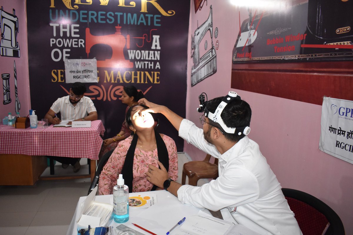 UBArea_IA's tweet photo. #Healthy families build a resilient nation.
The #IbexGunners organized a Vital Health Check-up Camp & Awareness Lecture at #Roorkee, bringing expert preventive care to families and beneficiaries.
🌟 Specialists from Rajiv Gandhi Hospital (Delhi) & Ganga Prem Hospital (Rishikesh) led crucial sessions on women's health and overall wellness and conducted PAP test.
Awareness promotes prevention. Prevention safeguards lives.
#IndianArmy #NationFirst #HealthForAll #WomenHealth #Uttarakhand
@adgpi @panchshulpulse @PRODefDehradun @suryacommand @IbexRadioTarana @radioibextarana