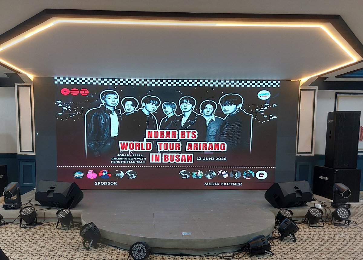 ika_1ka_123's tweet photo. Terimakasih banyak @Pencit_Ketan acaranya keren sekali.. td juga hadiah doorprize nya banyak banget.. sukses terus yah.. 
Saya suka Saya suka..🙏🙇‍♀️🤗🫶

Ga ambil foto2 pas konsernya di mulai.. soalnya memang pengen beneran fokus nonton.. mau nikmatin konser festa nya 🙏🙇‍♀️🥹 maaf https://t.co/cpBF2BxzZY