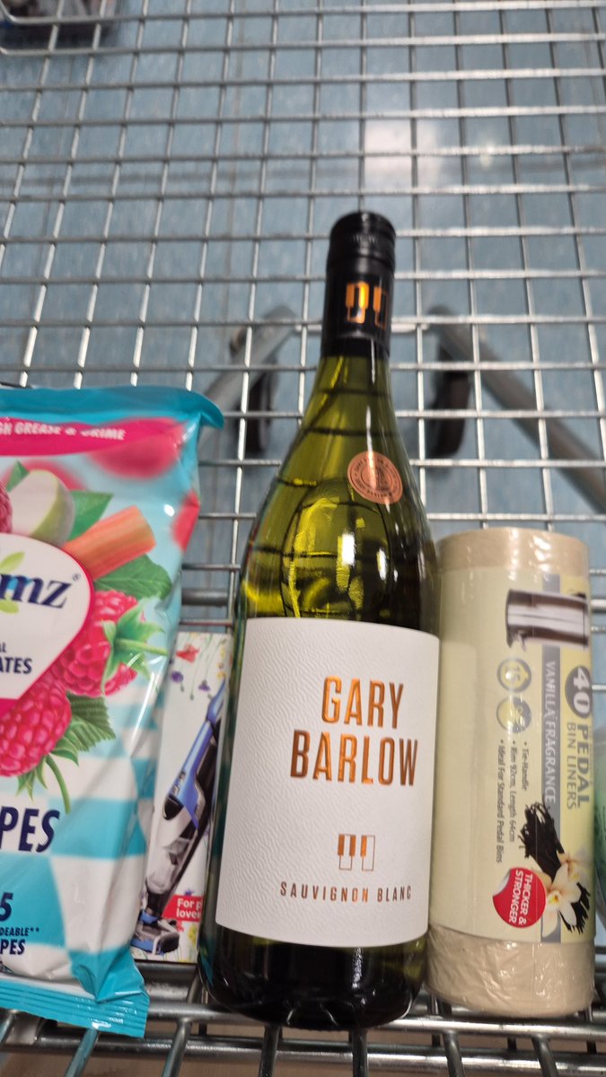 Bowersam1's tweet photo. @GaryBarlow 
Walked into Home Bargains today and spotted this @GaryBarlow and @GaryBarlowWines on the shlef alone so it just had to be put in my trolley!!! https://t.co/IULaTsLsHm