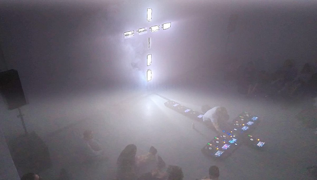torusVEVO's tweet photo. sol live in milan (47:47)
https://t.co/BGPHAqCPyO https://t.co/W9soTRezcU