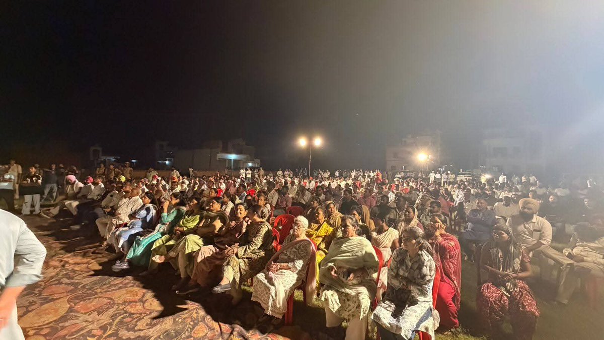 ravirathorbjp's tweet photo. #bilaspur 

आज जन चौपाल  बिलासपुर में 
जन-जन की यही पुकार श्री @BaldevAulakh    जी तीसरी बार
@BJP4India  @AmitShah  @BJP4UP  @CMOfficeUP @idharampalsingh @kpmaurya1  @mppchaudhary  @myogiadityanath  @narendramodi https://t.co/WW5FNW1STs