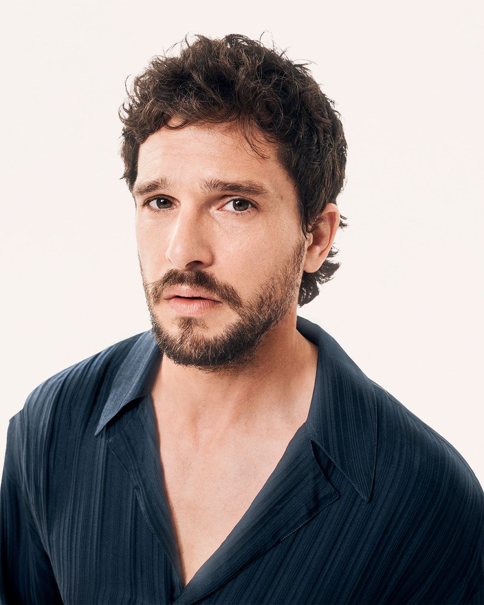 THR's tweet photo. Kit Harington reflects on #GameOfThrones on the #THRRoundtable:
“By the end of 'Game of Thrones,' I really wasn’t very well. It’s taken a while to move past that.” https://t.co/qLhO4fn8bA https://t.co/F96eaLffss