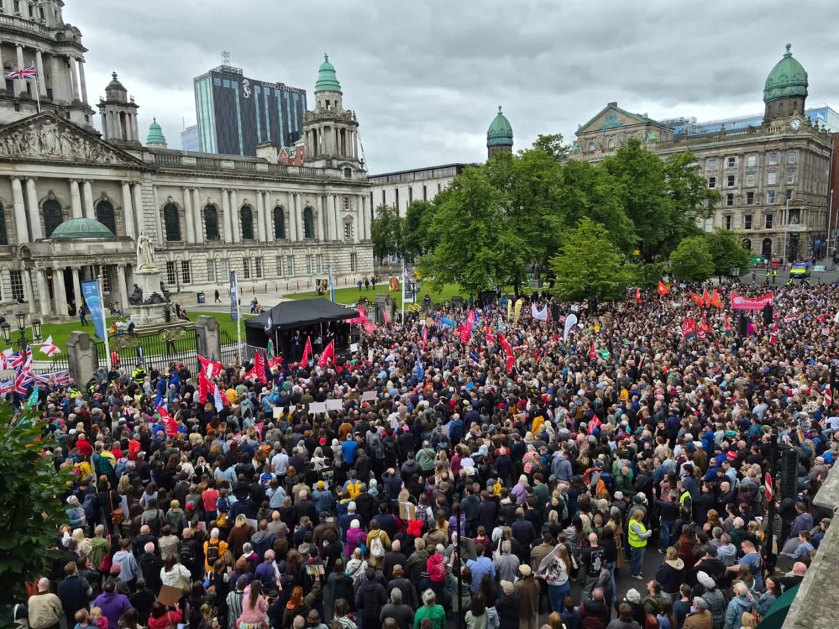 AntiRacismDay's tweet photo. The biggest antiracist demo in Belfast’s history - the best possible response to the racist pogroms that hit the city. 

A mass movement of antiracists, trade unions, campaign, political &amp; community groups can stop the far right. 

Unity &amp; solidarity can win. https://t.co/TCP6RpUIHc