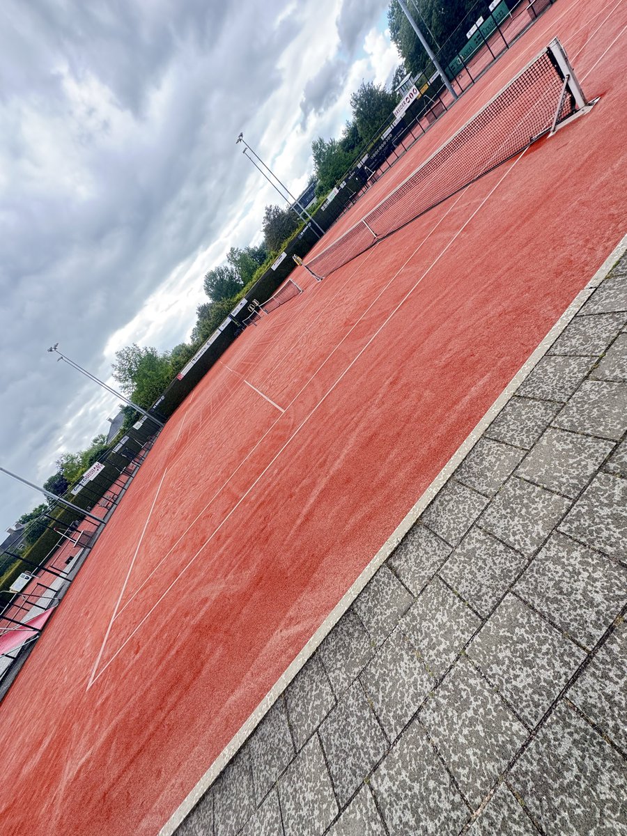 neau___money's tweet photo. Touched some clay today been a while 
😭muscle memory saved me alil bit 
but I was shit https://t.co/WGWpFuyEYG