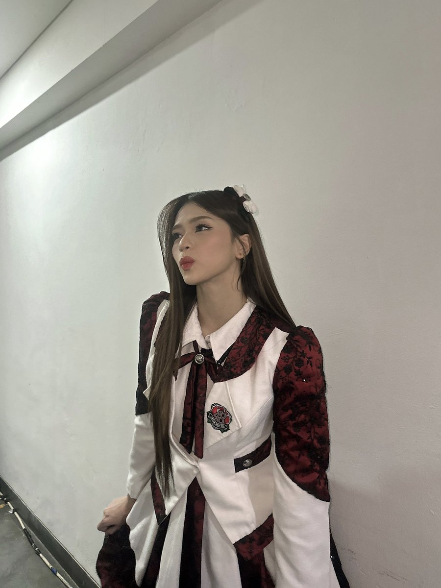 Kathrina Irene tweet media