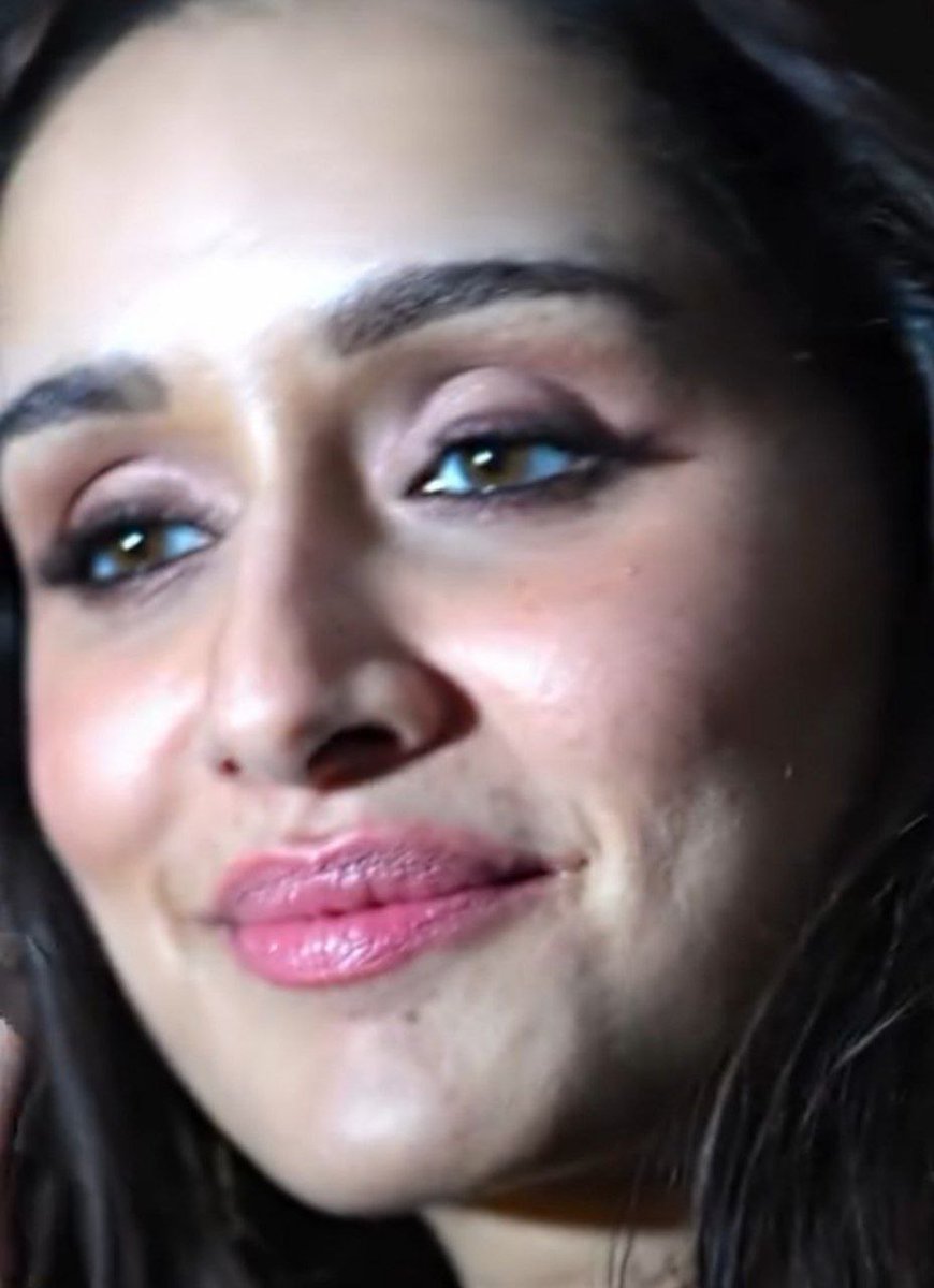 shraddhadailyx's tweet photo. #ShraddhaKapoor ❤️‍🔥 https://t.co/SAywTB1ln9